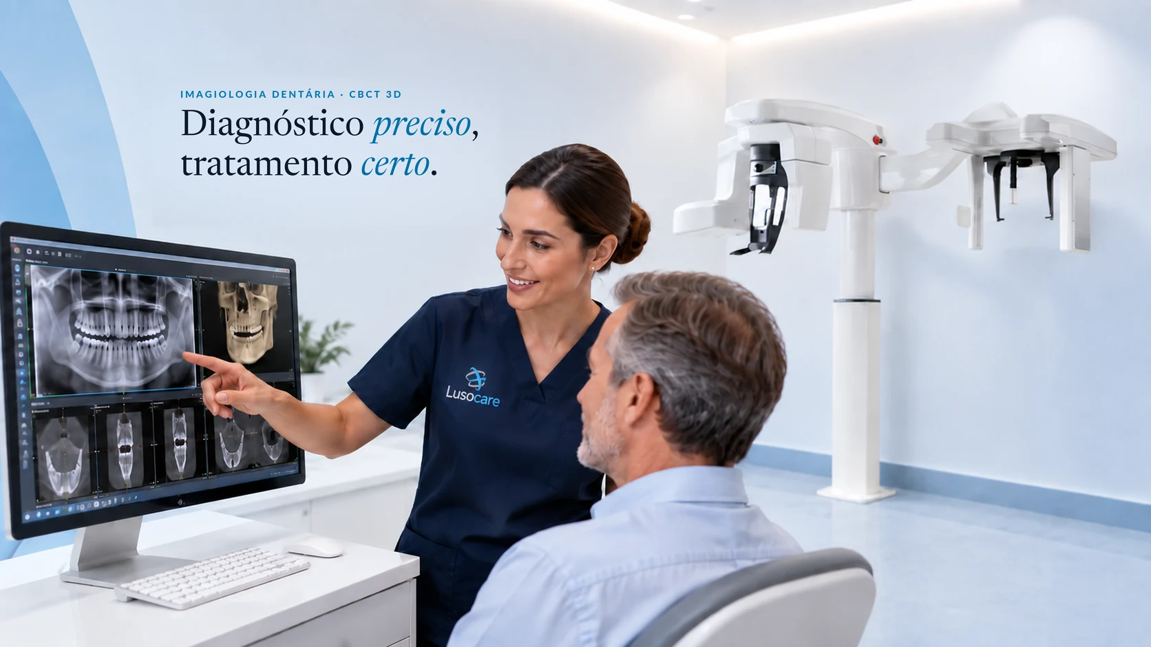 Médica dentista mostra a um doente as imagens de CBCT 3D no monitor, na sala de imagiologia da Lusocare